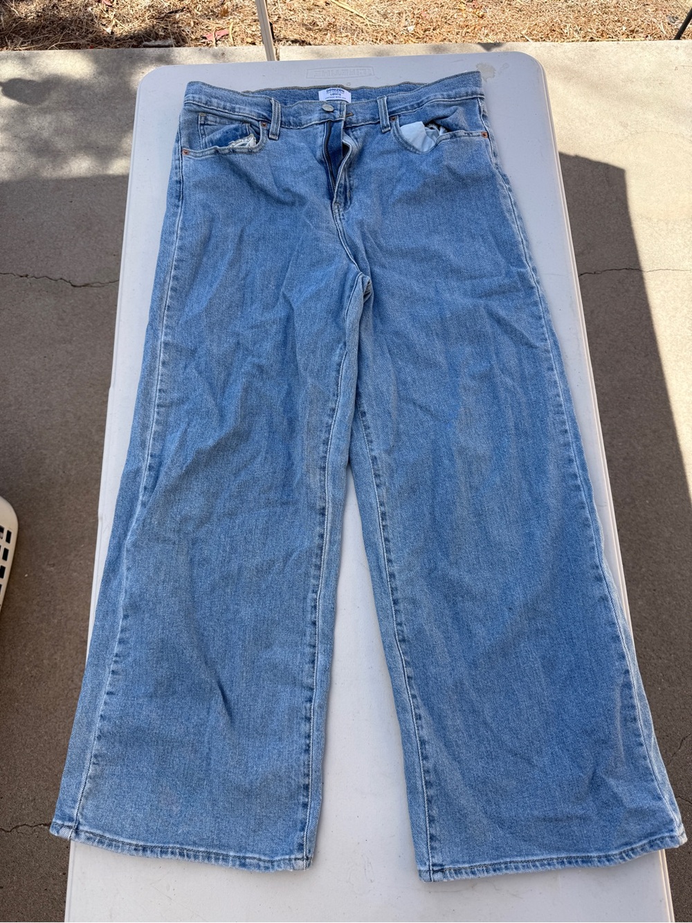 Denizen from Levi's Light Blue Wide-Leg Jeans